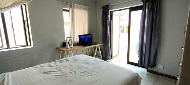 5 Bedroom Property for Sale in Estate D Afrique North West